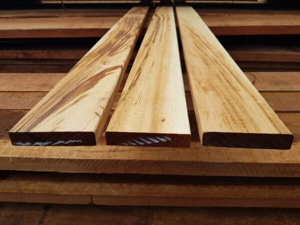 Deck de Muiracatiara (Maracatiara) Comercial - Imagem 4